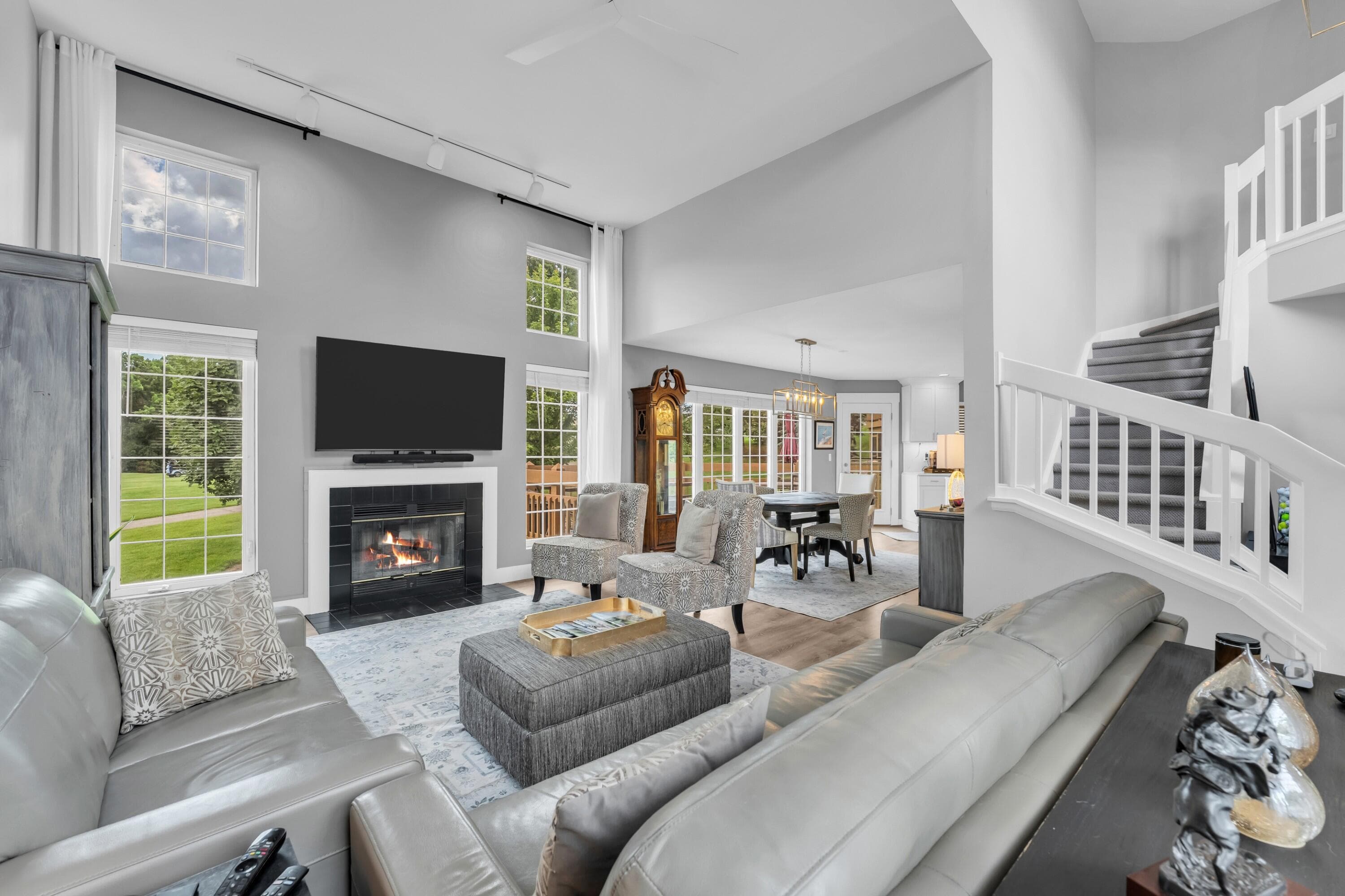 1424 Highland Dr, Geneva, Wisconsin